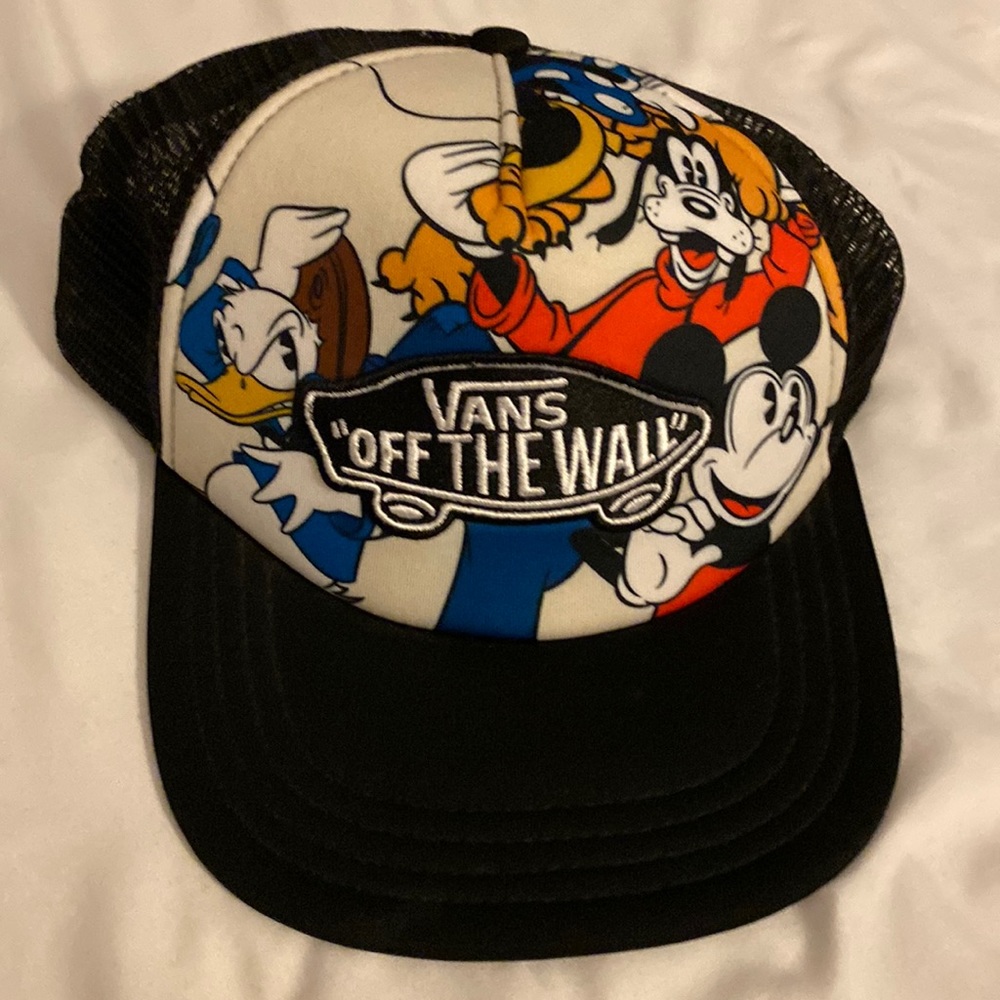 Vans Disney hat